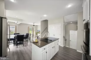 15536 Exmore Ct, Woodbridge, VA 22191 - Photo 12