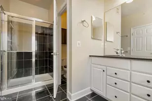 2337 Brookmoor Ln, Woodbridge, VA 22191 - Photo 10