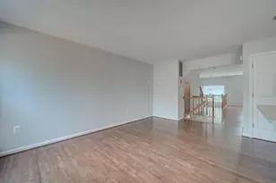 8241 Humphrey Ln, Manassas, VA 20109 - Photo 18