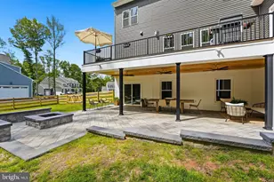 8708 Classic Lakes Wy, Nokesville, VA 20181 - Photo 16