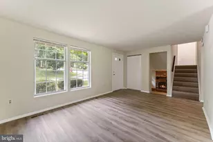 2516 Tabor Ct, Woodbridge, VA 22191 - Photo 2