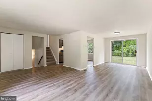 2516 Tabor Ct, Woodbridge, VA 22191 - Photo 4
