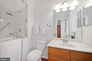 13963 Chelmsford Dr, Gainesville, VA 20155 - Photo 20