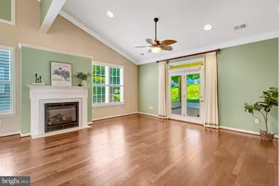 13754 Heritage Valley Way, Gainesville, VA 20155 - Photo 16