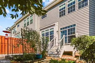 3197 Biscuit Ct, Woodbridge, VA 22193 - Photo 34