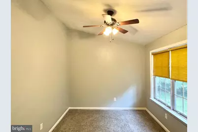 12298 Granada Way, Woodbridge, VA 22192 - Photo 16