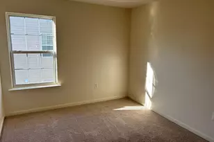 6821 Hollow Glen Ct, Gainesville, VA 20155 - Photo 16