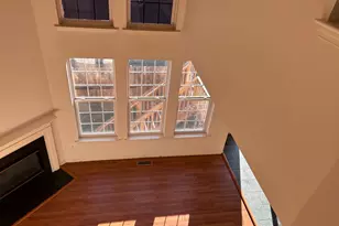 6821 Hollow Glen Ct, Gainesville, VA 20155 - Photo 8