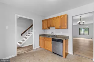 2813 Cambridge Dr, Woodbridge, VA 22192 - Photo 6
