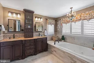 7726 Virginia Oaks Dr, Gainesville, VA 20155 - Photo 34