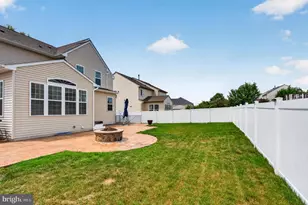 15198 Jennerette Ln, Woodbridge, VA 22193 - Photo 8