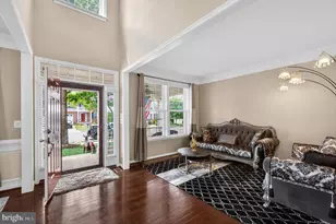 15198 Jennerette Ln, Woodbridge, VA 22193 - Photo 14