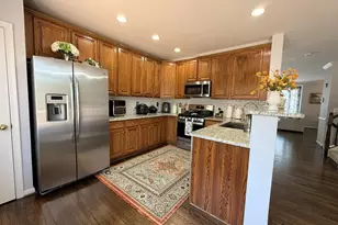 4256 Hudson River Ct, Dumfries, VA 22025 - Photo 10