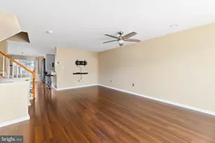 3343 Cape May Ct, Dumfries, VA 22026 - Photo 4
