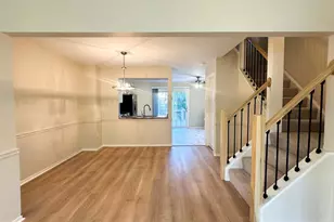 3451 Caledonia Cir, Woodbridge, VA 22192 - Photo 2