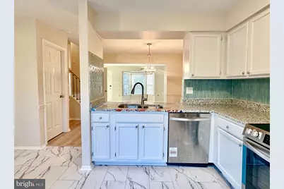 3451 Caledonia Circle, Woodbridge, VA 22192 - Photo 6