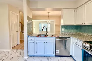 3451 Caledonia Cir, Woodbridge, VA 22192 - Photo 6