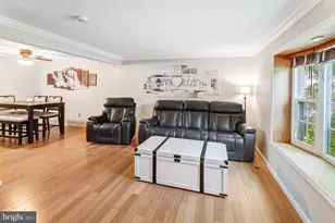 2602 Chester Cir, Woodbridge, VA 22191 - Photo 6