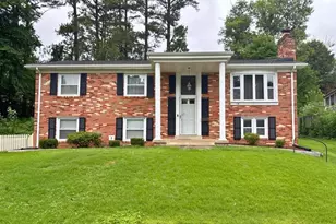 13820 Gilbert Rd, Woodbridge, VA 22193 - Photo 2