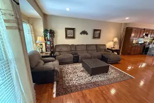 3965 Cressida Pl, Woodbridge, VA 22192 - Photo 32