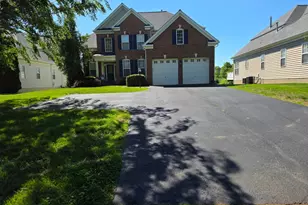 6657 Oakton Ave, Haymarket, VA 20169 - Photo 4
