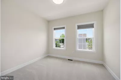 8808 Englewood Farms Drive, Manassas, VA 20112 - Photo 34