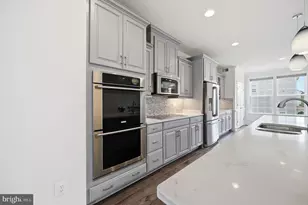 8808 Englewood Farms Dr, Manassas, VA 20112 - Photo 14