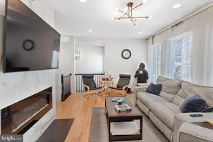 12703 Gartney Ln, Bristow, VA 20136 - Photo 6