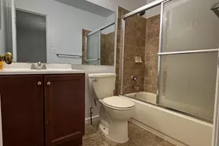11571 Hill Meade Ln, Woodbridge, VA 22192 - Photo 8