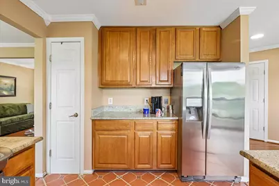 5722 Rhode Island Drive, Woodbridge, VA 22193 - Photo 12
