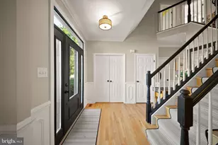 9009 Paddington Ct, Bristow, VA 20136 - Photo 8