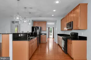 2548 Port Potomac Ave, Woodbridge, VA 22191 - Photo 12