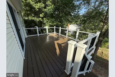 15432 Beachview Drive, Dumfries, VA 22025 - Photo 4