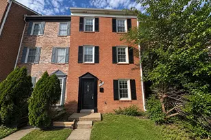 2930 Wetherburn Ct, Woodbridge, VA 22191 - Photo 1