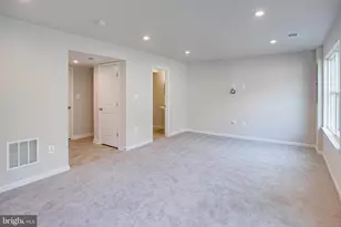 18297 Summit Pointe Dr, Triangle, VA 22172 - Photo 40