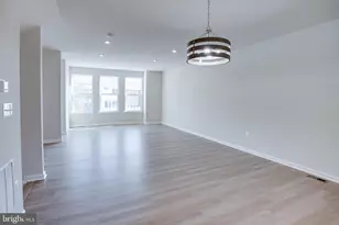 18297 Summit Pointe Dr, Triangle, VA 22172 - Photo 12