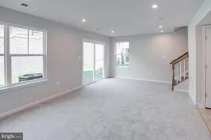 18297 Summit Pointe Dr, Triangle, VA 22172 - Photo 38