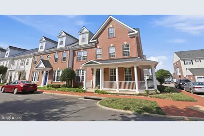 766 Monument Avenue, Woodbridge, VA 22191 - Photo 4
