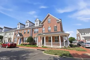 766 Monument Ave, Woodbridge, VA 22191 - Photo 4