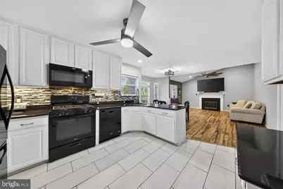 13802 Mapledale Avenue, Woodbridge, VA 22193 - Photo 6