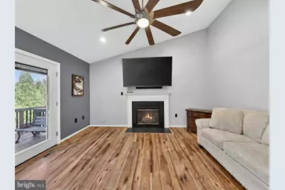 13802 Mapledale Avenue, Woodbridge, VA 22193 - Photo 10