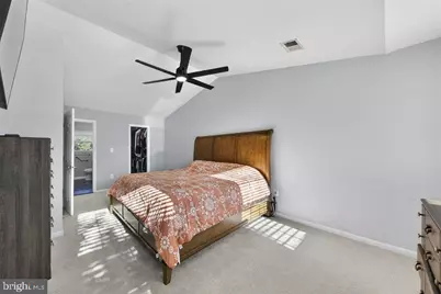 13802 Mapledale Avenue, Woodbridge, VA 22193 - Photo 12