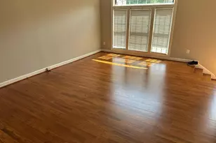 14406 Fowlers Mill Dr, Gainesville, VA 20155 - Photo 4