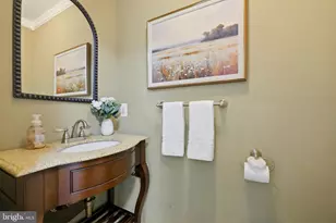 7011 Village Stream Pl, Gainesville, VA 20155 - Photo 44