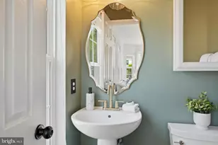 7011 Village Stream Pl, Gainesville, VA 20155 - Photo 20