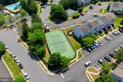 7011 Village Stream Place, Gainesville, VA 20155 - Photo 68