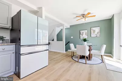 7011 Village Stream Place, Gainesville, VA 20155 - Photo 10