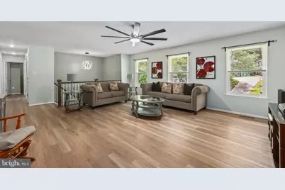 16008 Fairway Drive, Dumfries, VA 22025 - Photo 4