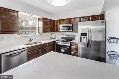 2902 Madeira Court, Woodbridge, VA 22192 - Photo 8