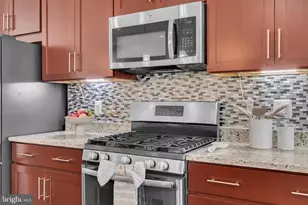 8128 Honey Bee Way, Manassas, VA 20111 - Photo 16